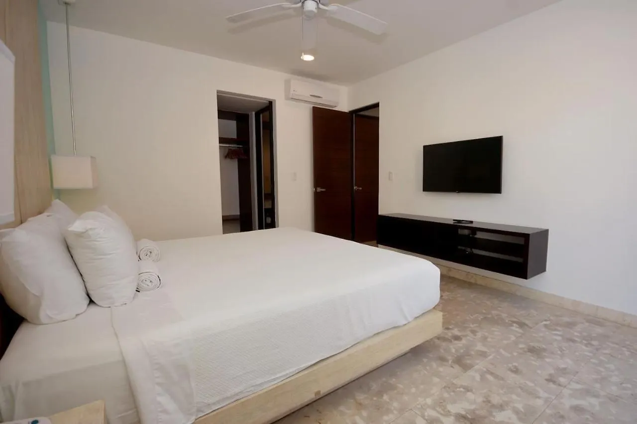 Fabulous Apartment In Downtown Playa Rooftop Pool Playa del Carmen Mexico